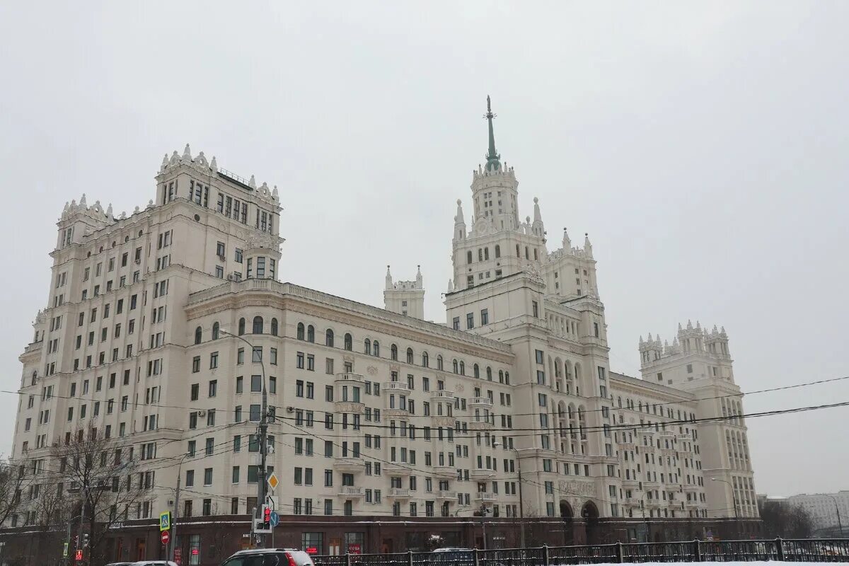 Котельническая набережная высотка фото внутри квартиры Дом знаменитостей и силовиков: кто и как жил и живет в высотке на Котельнической
