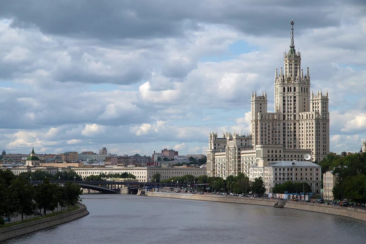 Котельническая набережная высотка квартиры фото Файл:Kotelnicheskaya tower 2008 06.JPG - Википедия