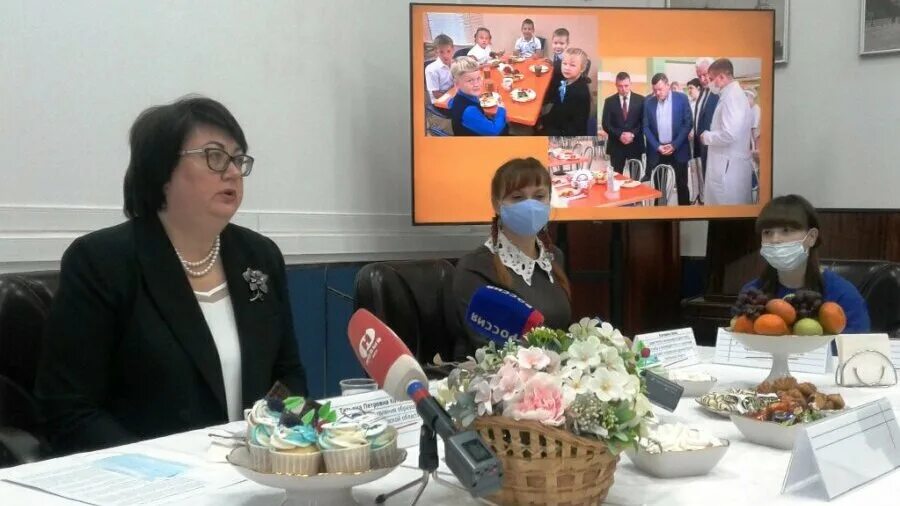Котельникова тамбов управление образования фото В управлении образования Тамбовской области рассказали об итогах прошлого года