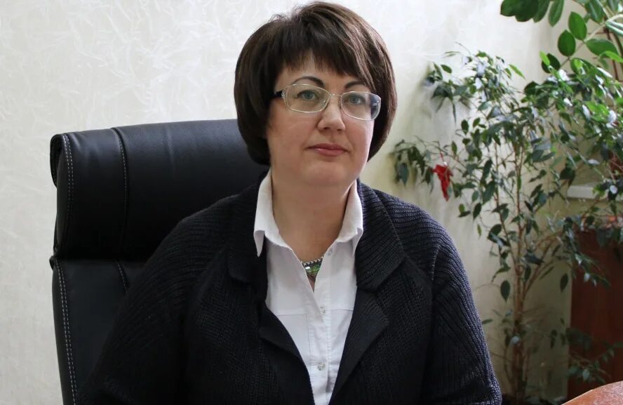 Котельникова тамбов управление образования фото Начальник регионального управления образования и науки Татьяна Котельникова обра
