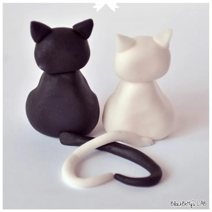 Котенок из пластилина фото BlackBetty'sLab: Tutorial Gattini Figuras de plastilina paso a paso, Gato de fon
