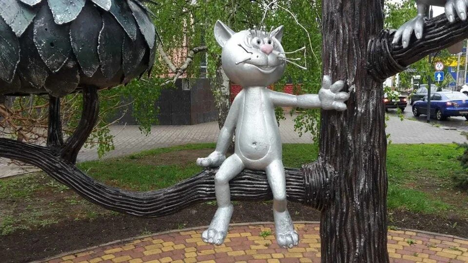 Котенок с улицы лизюкова фото В Воронеже котенку с улицы Лизюкова вновь оторвали антивандальный ус - KP.RU