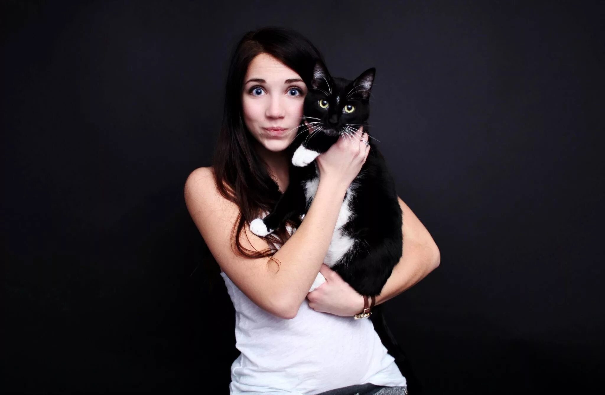 Котики девушки фото Pin on Emily Rudd