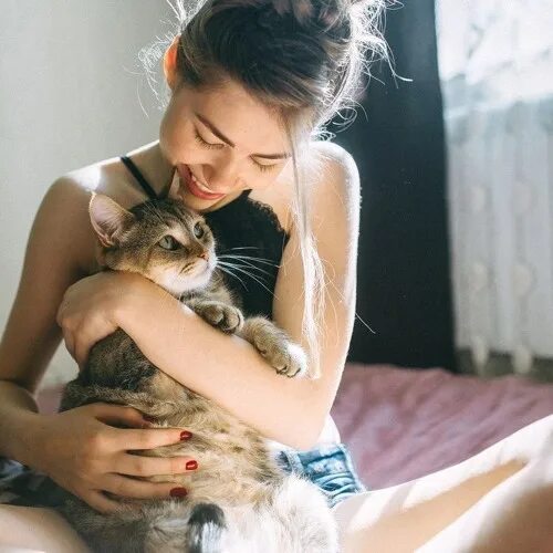Котики девушки фото Stream karthik arnipally Listen to karthik playlist online for free on SoundClou