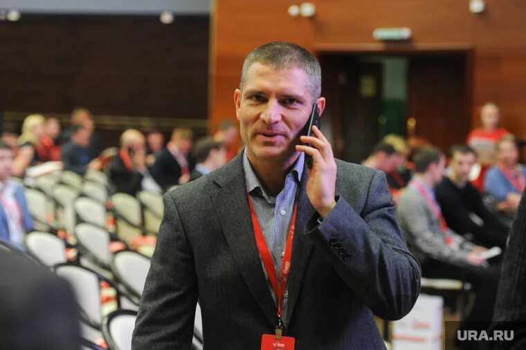Котин денис сергеевич челябинск фото Главный челябинский "фронтовик" больше не боится кредиторов - URA.RU