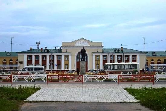 Котлас вокзал фото Москва - Лодейно - Котлас
