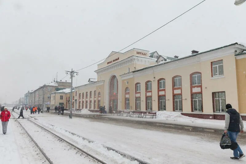Котлас южный вокзал фото Фотобанк Компания