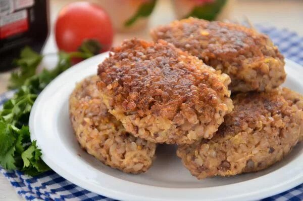 Котлеты с гречки рецепт с фото Постные котлеты из гречки и картофеля: рецепт с фото Recipe Recipes, Food, Crock
