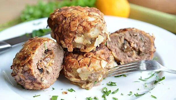 Котлеты с грибами фото Мясные котлеты с грибами "Праздничные" - пошаговый рецепт с фото на Повар.ру