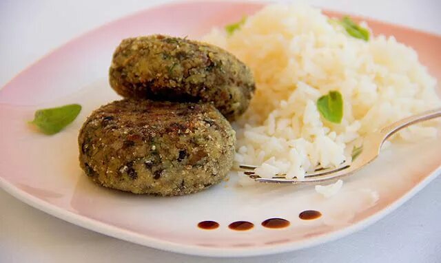 Котлеты с грибов лесных рецепт фото Вкусные рецепты : Вкуснейшие грибные котлеты - вкусно и полезно !!!... Националь