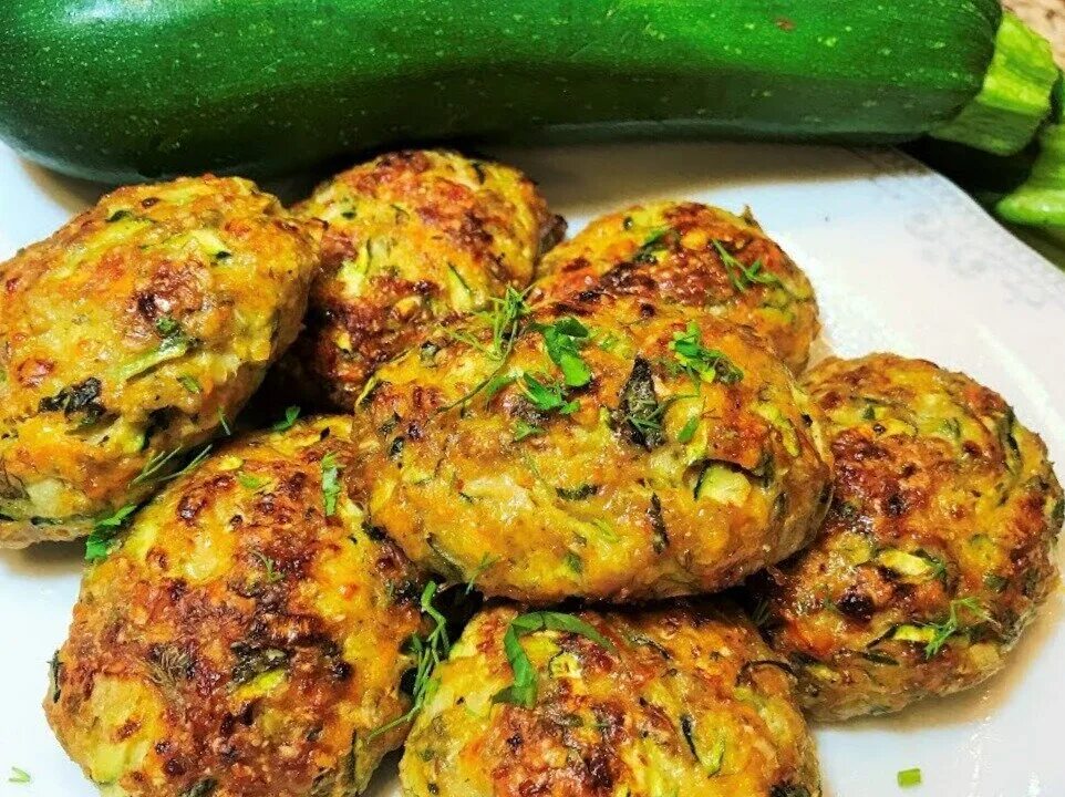Котлеты с кабачков рецепт с фото Картинки ВКУСНЫЕ КОТЛЕТЫ ИЗ КАБАЧКОВ