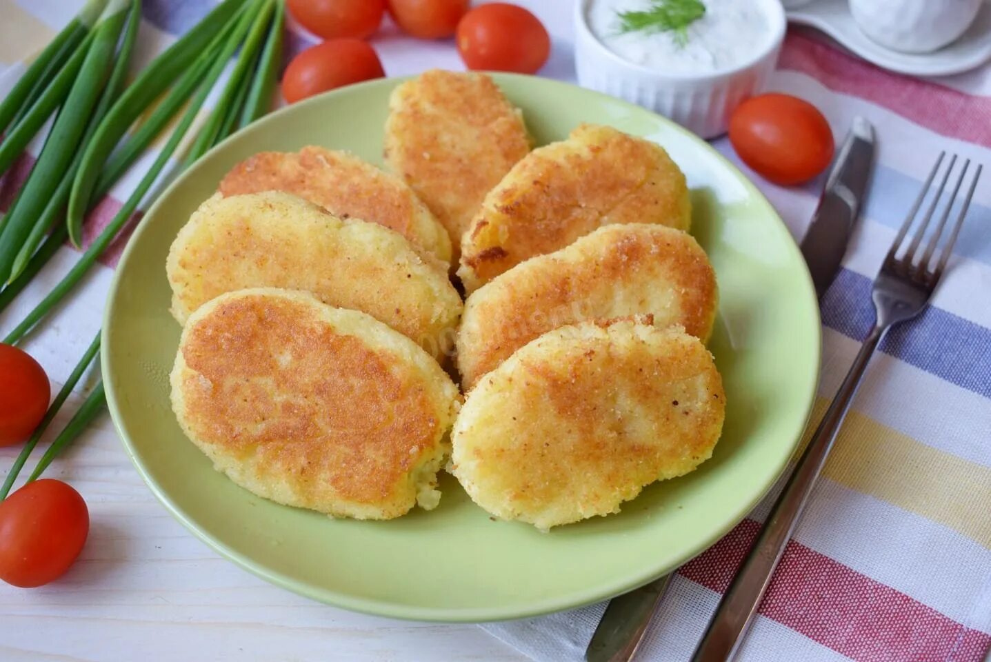 Котлеты с картофелем рецепт с фото Картофельные котлеты классические на сковороде рецепт с фото пошагово - 1000.men