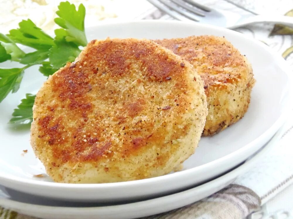 Котлеты с картофелем рецепт с фото Картофельные "котлетки" с грибной начинкой