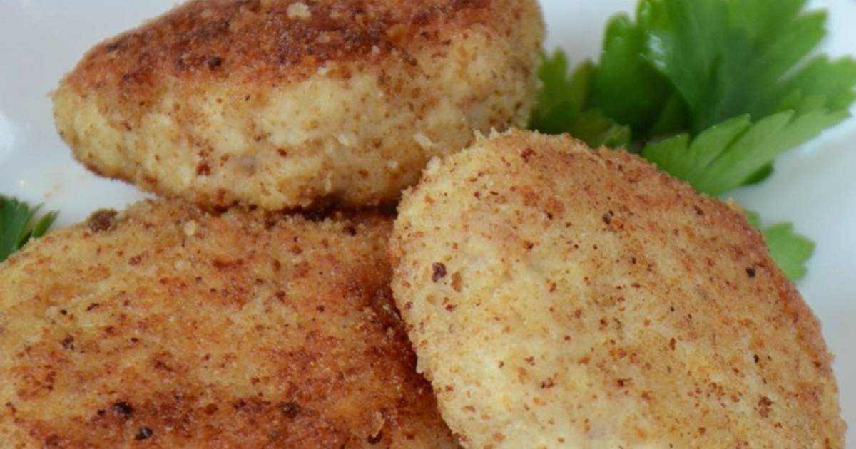 Котлеты с крахмалом рецепт с фото Куриные котлеты с сыром - покроковий рецепт з фото. Автор рецепта Tritarelki . -