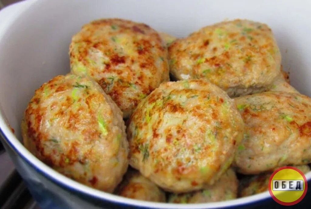 Котлеты с курицы рецепт фото пошагово Вкусные котлетки из куриных бедрышек, капусты и манки. - 4 кур. бедрышка без кос