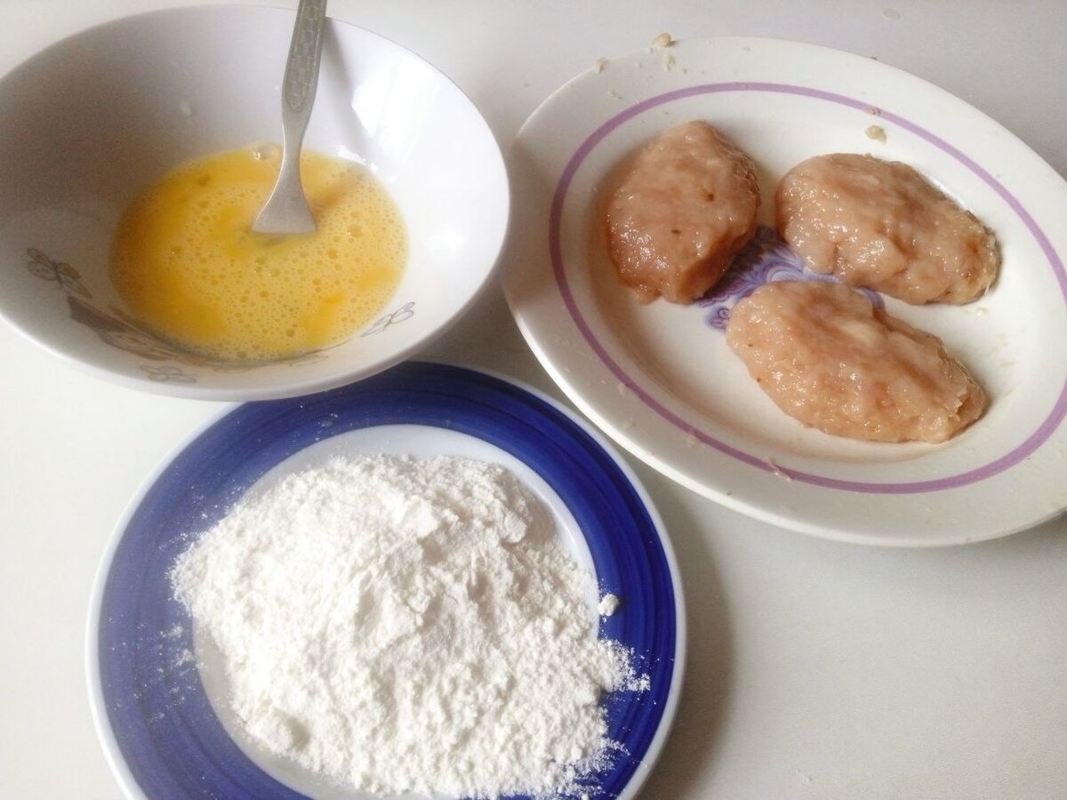 Котлеты с мукой рецепт с фото В чем запанировать куриные котлеты, чтобы они получились ну очень сочными Ms.Чис