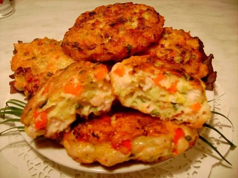 Котлеты с овощами рецепт с фото Рецепт котлет с помидором и сыром: найдено 88 изображений