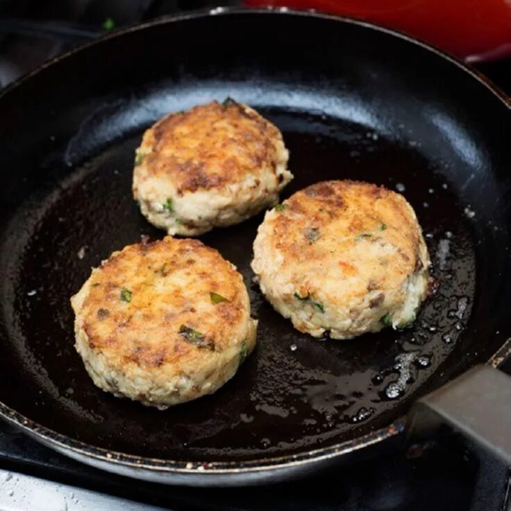 Котлеты с сазана с фото Smoked Mackerel, Chilli and Lemon Fishcakes Recipe Mackerel recipes, Smoked mack