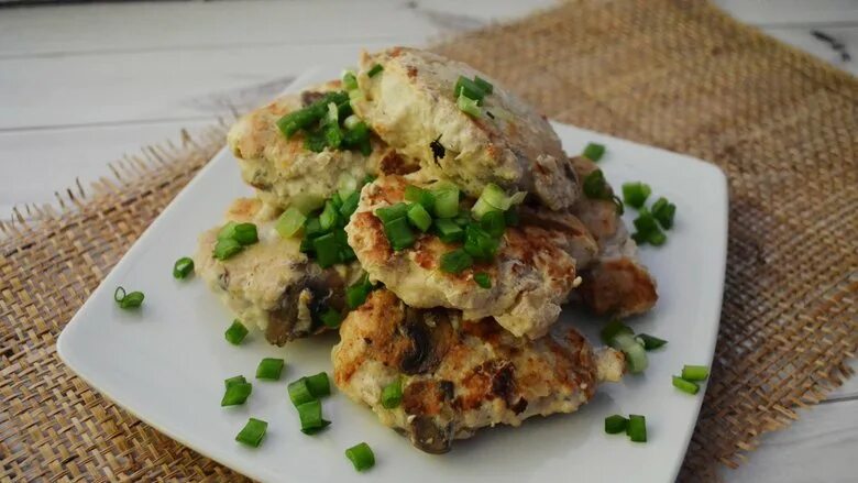 Котлеты с шампиньонами рецепт с фото Котлеты с грибами - пошаговый рецепт с фото, ингредиенты, как приготовить
