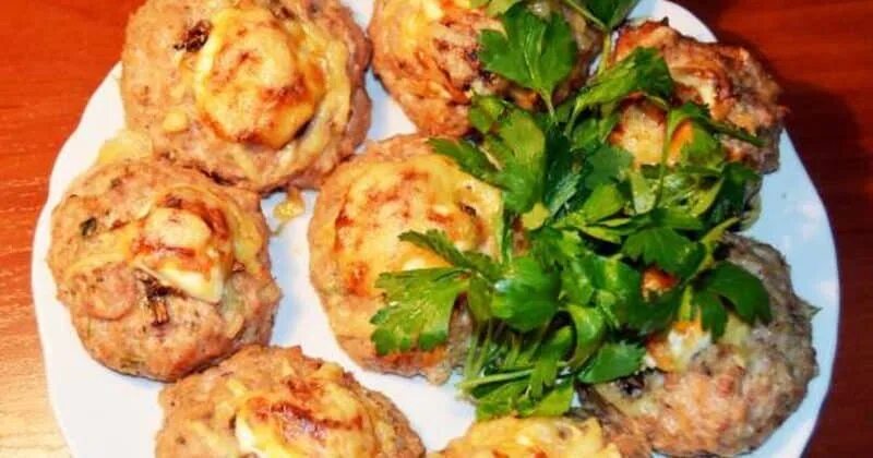 Котлеты с шампиньонами рецепт с фото Котлеты с начинкой: вкуснее Вы точно не пробовали - На Кухне