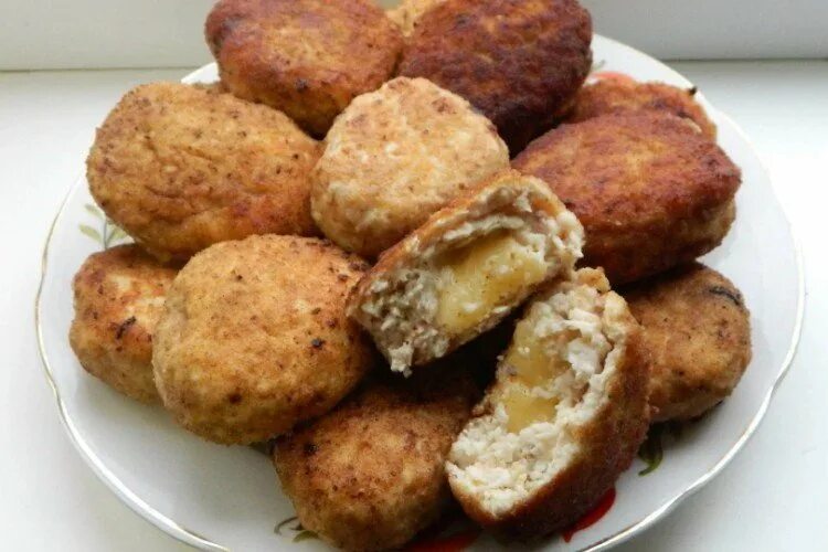 Котлеты с сухариками рецепт с фото 20 отличных рецептов котлет в духовке