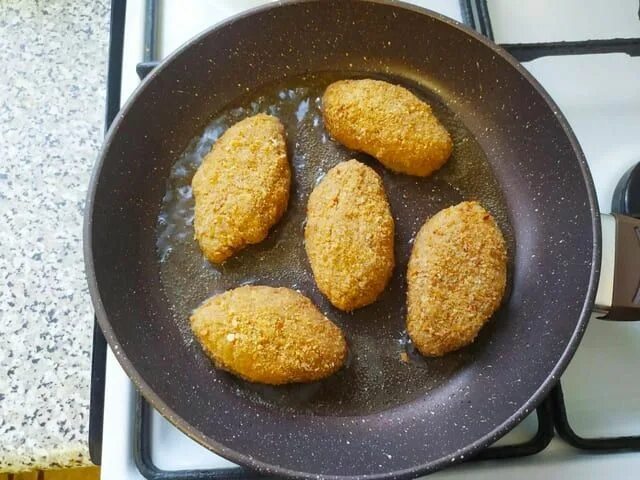 Котлеты с сухарями рецепт с фото Котлеты мясные в панировочных сухарях - рецепт с 8 фото - 2D-Recept