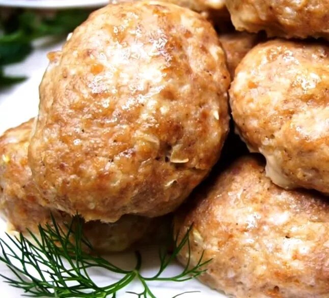 Котлеты с творогом рецепт с фото Котлеты мясные с творогом CoffMachines.ru