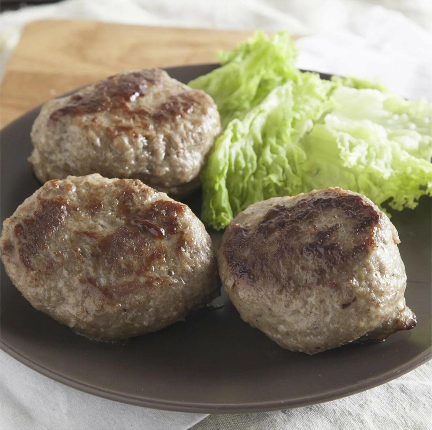 Котлеты свино говяжьи фото Котлеты свино-говяжьи ВкусВилл Домашние охлажденные 400 г - отзывы покупателей н