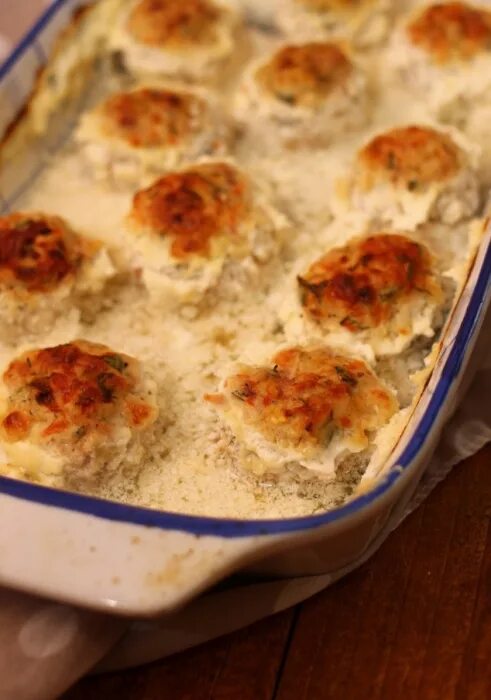 Котлеты в духовке с подливкой фото Куриные котлеты с картошкой - 2 вкусных рецепта на сковороде и в духовке