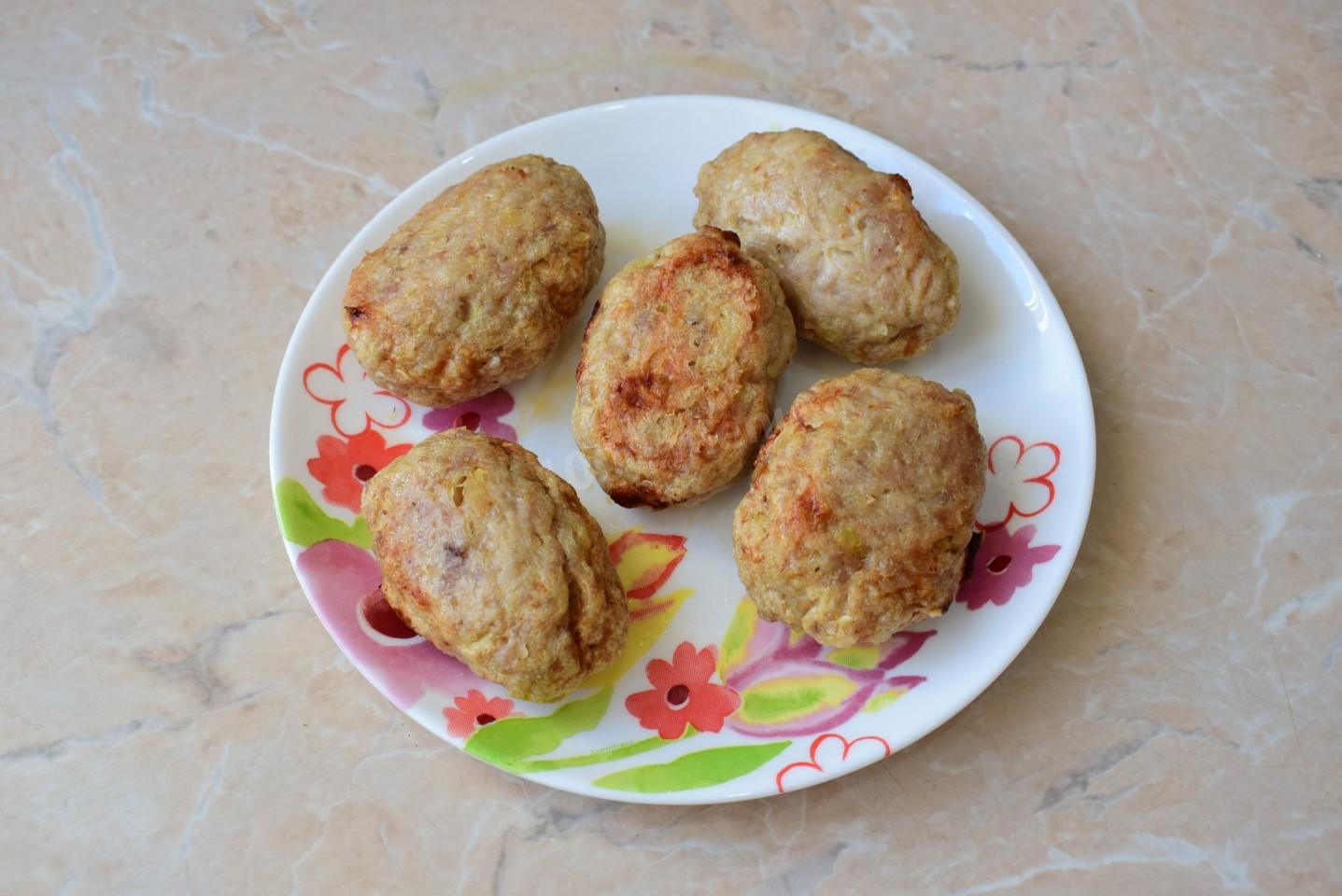 Котлеты в микроволновке рецепт с фото Сочные котлеты куриные в микроволновке рецепт фото пошагово и видео - 1000.menu