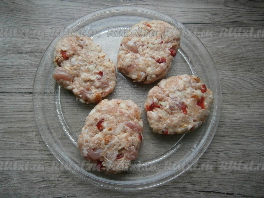 Котлеты в микроволновке рецепт с фото пошагово Куриные котлеты в микроволновке: 9 фото в рецепте
