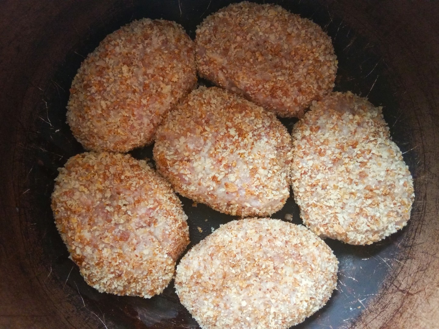 Котлеты в мультиварке фото Котлеты из фарша в мультиварке рецепт с фото пошагово - 1000.menu