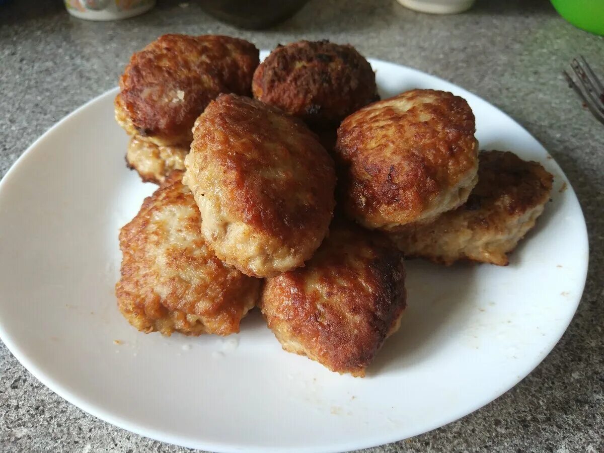 Котлеты жареные рецепт с фото Жареные котлеты с картофельным пюре Рай на кухне Дзен