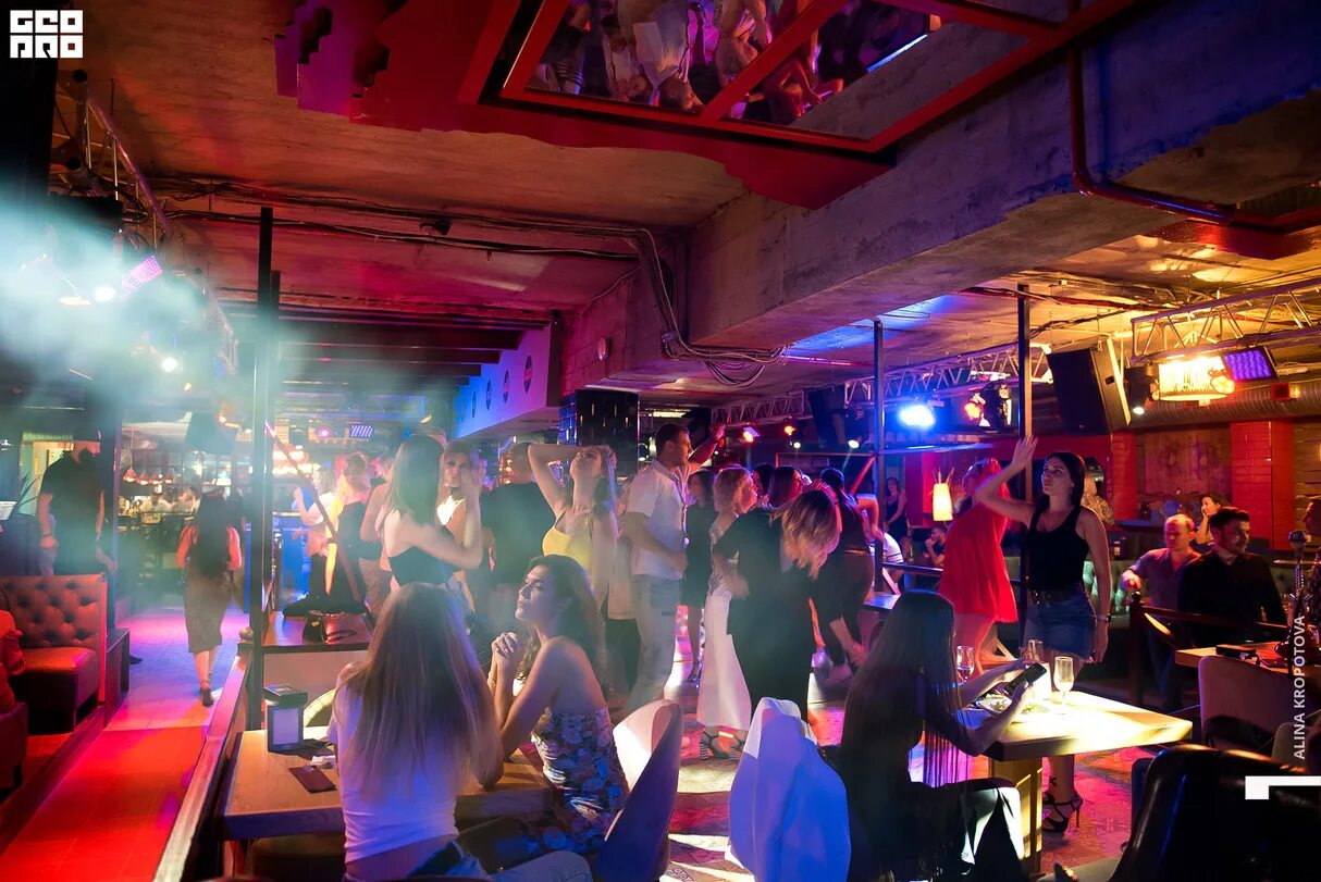 Котофан клуб октябрьская ул 27 фото nightclub's Октябрь in specifics, Октябрьская улица, 29 - Yandex Maps