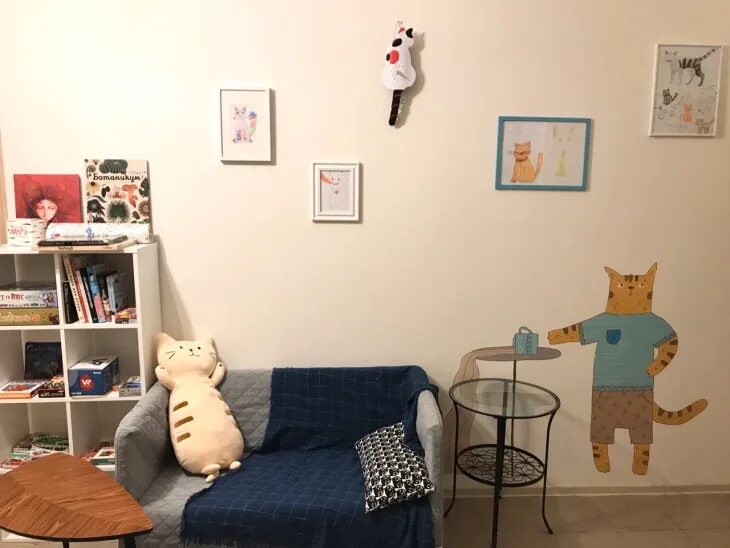 Котокафе котовский монастырская ул 14 пермь фото Как в Перми работает котокафе "Котовский" и чем занимаются его посетители - Ново