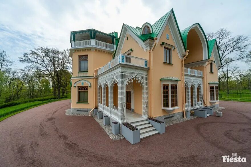 Коттедж дворец в петергофе кто жил фото Дворец Коттедж Blog Fiesta