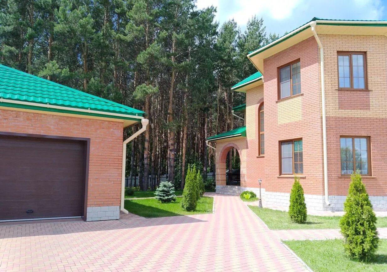 Коттедж в барнауле фото В алтайском селе продают коттедж с баней и спортзалом