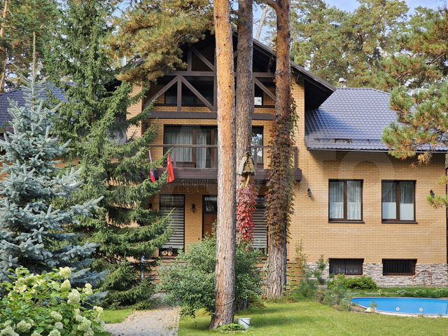 Коттедж в барнауле фото Коттедж 443,8 м² на участке 19,5 сот. на продажу в Барнауле Купить дом в Барнаул