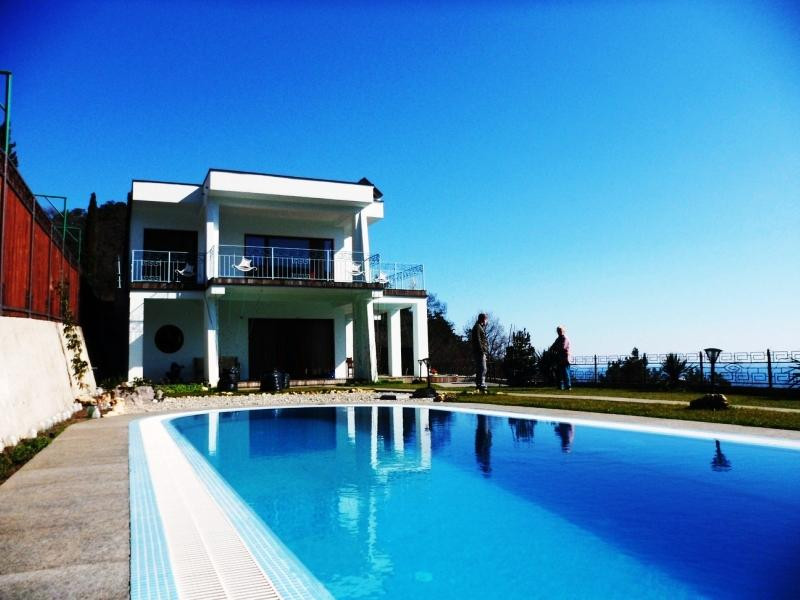 Коттеджи крыма фото Купить дом, 250 м² по адресу Симферополь за 10 000 000 руб. в Домклик - поиск, п
