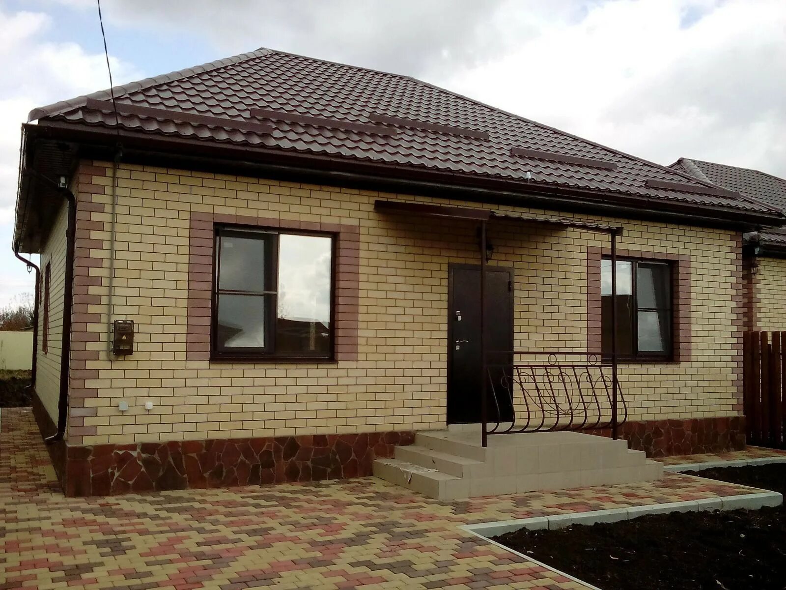 Коттеджи в краснодаре от застройщика цена фото Купить дом, 100 м² по адресу Республика Башкортостан, Сибай, улица Уралтау за 9 