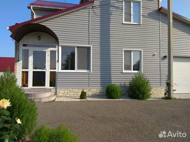 Коттеджи в омске купить с фото цена Коттедж 195 м² на участке 8.5 сот. в Омской области Недвижимость Авито
