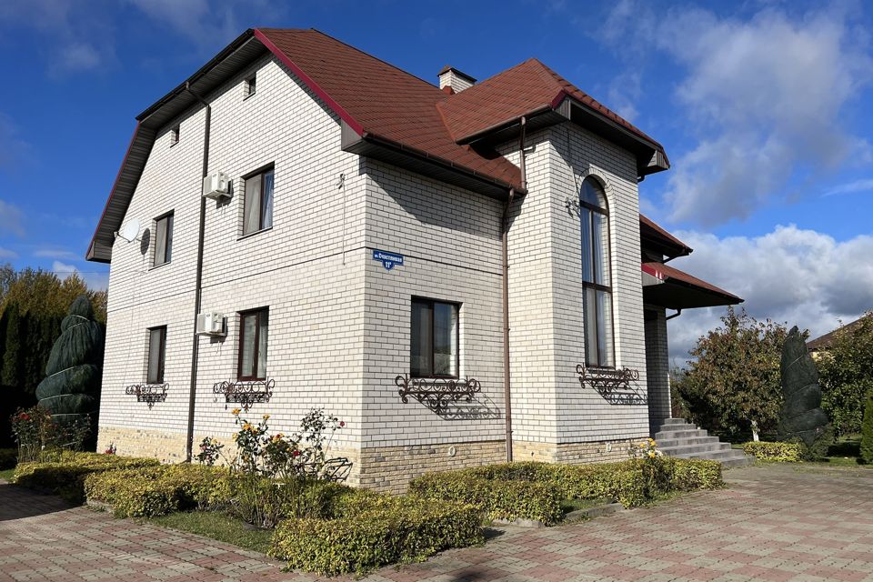 Коттеджи в смоленске фото Купить 4-комнатный дом в деревне Богородицкое (Смоленская область) - объявления 