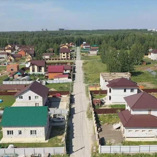 Коттеджный поселок новосибирск фото Фотографии компании Чкаловские Просторы в Новосибирске на ДНТ Чкаловские простор