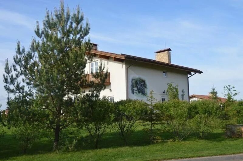 Коттеджный поселок спас каменка фото Парк-Отель Спас Каменка, Икша, цены от 3500 руб. 101Hotels.com