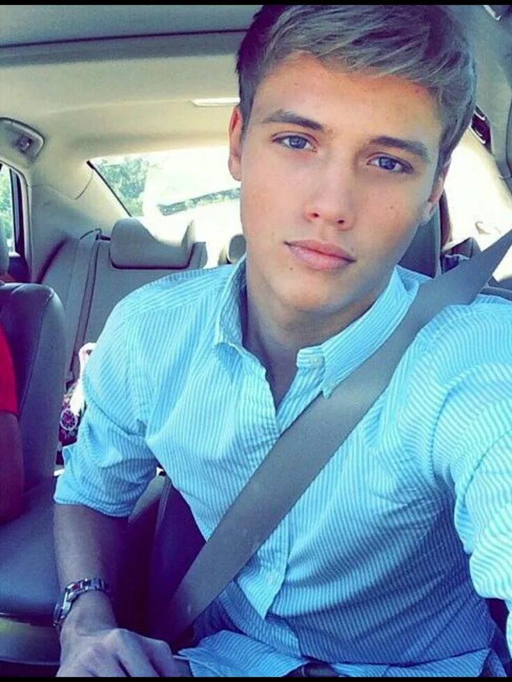 Красивые мужчины 20 фото Pin by Shine on Beautiful men face Beautiful men faces, Attractive guys, Cute gu