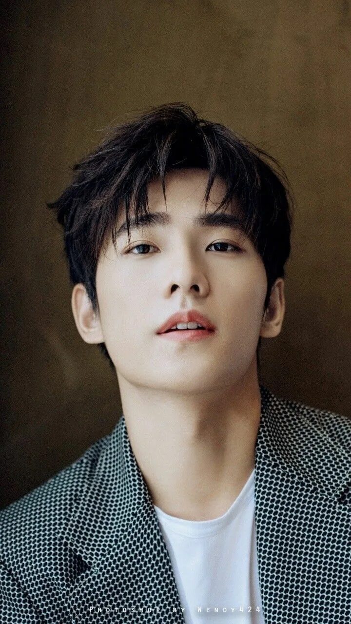 Красивые мужчины китая фото Pin by Lily Shepard on Yang Yang Yang yang actor, Yang yang, Yang chinese