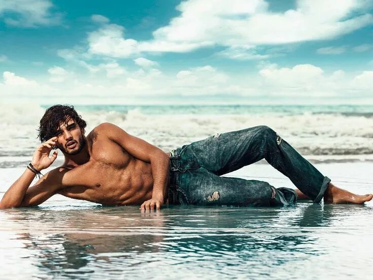 Красивые мужчины на пляже фото Marlon Teixeira Fronts Coca Cola Spring/Summer 2013/14 Campaign - The Fashionist