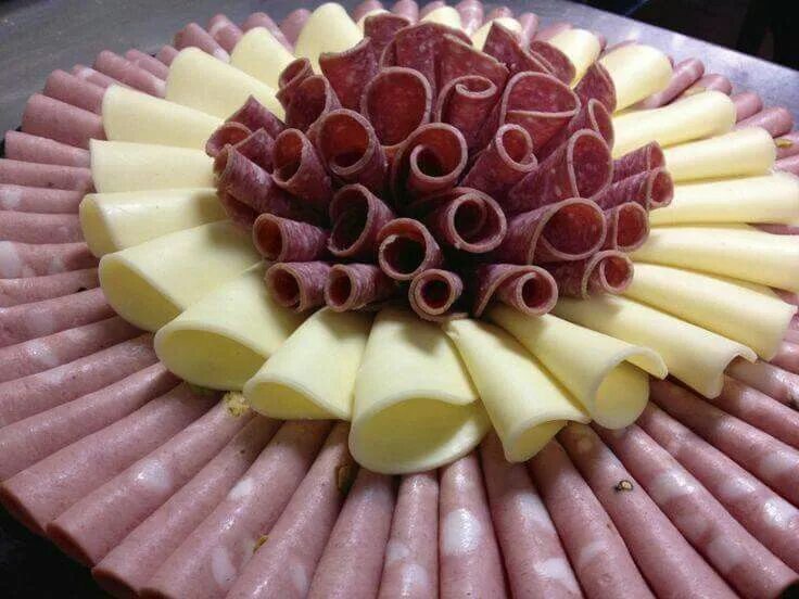 Красивые нарезки в домашних условиях фото Decoraçao Buffet food, Food trays, Food displays