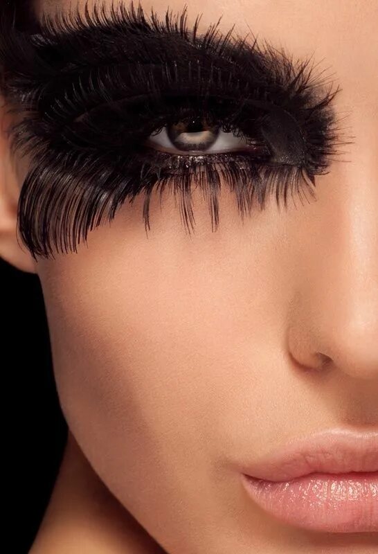 Красивые нарощенные ресницы фото make-up-is-an-art High fashion makeup, Creative makeup looks, Hair makeup