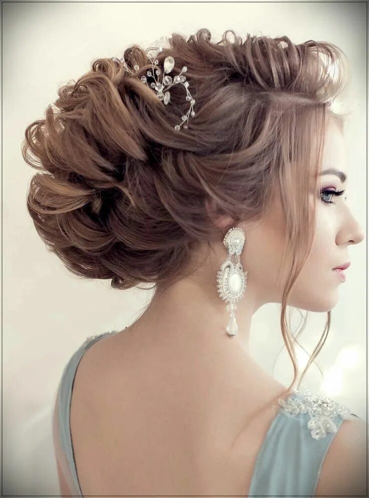 Красивые нарядные прически Pin su Latest Hairstyles 2019
